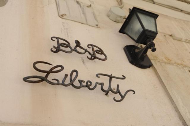 B&B Liberty Andria Buitenkant foto